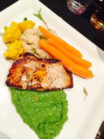 The District Bar and Kitchen